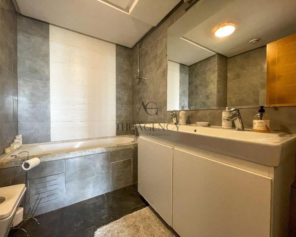 Apartment Luxueux Bay View Dans Avec Magnifique Jardin